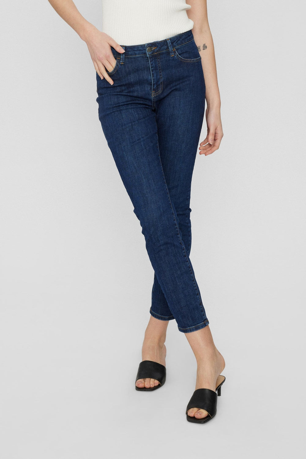 NUSIDNEY Dark Blue Cropped Denim Jeans