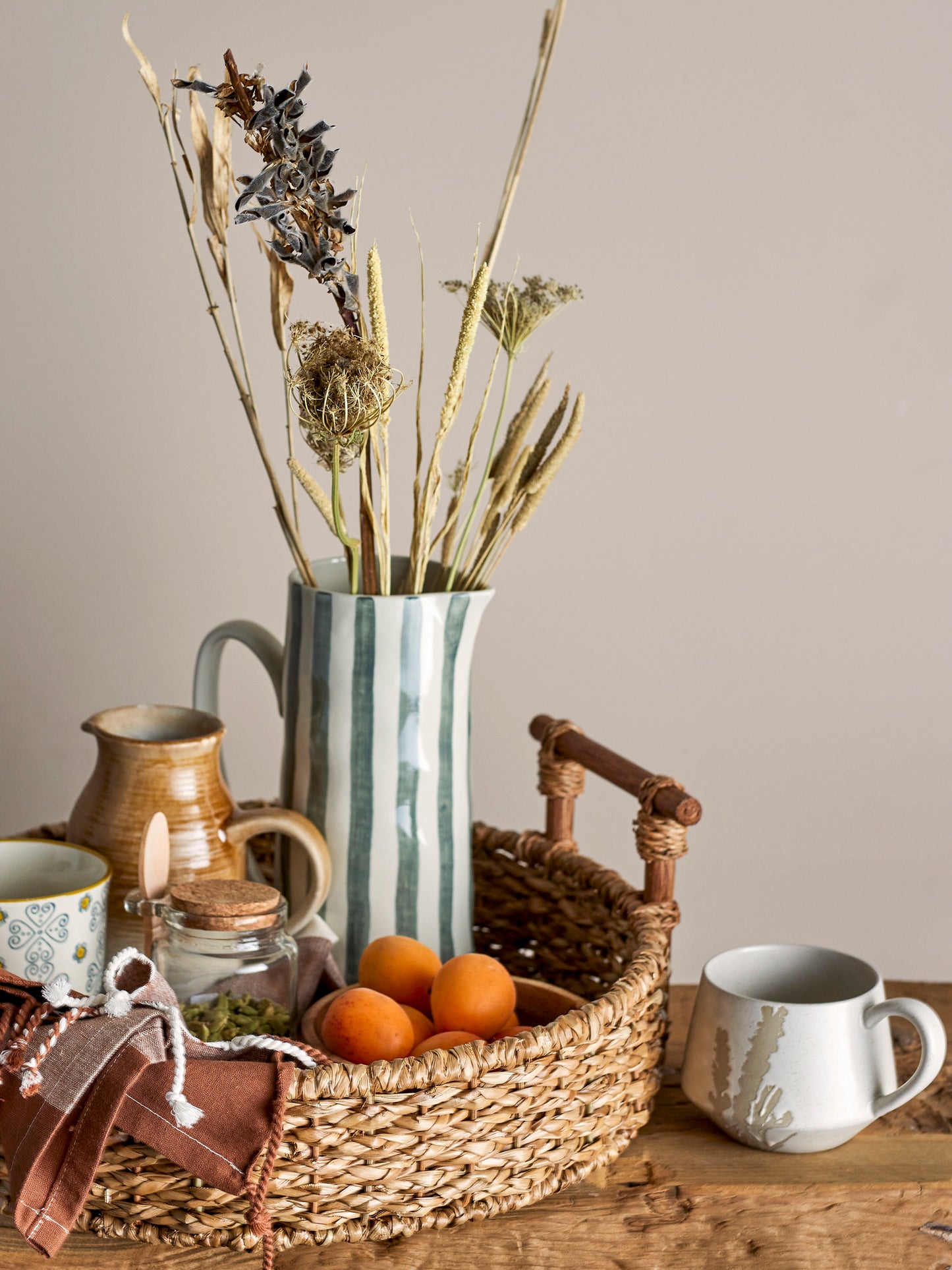 
                  
                    BEGONIA Green Stoneware Jug
                  
                