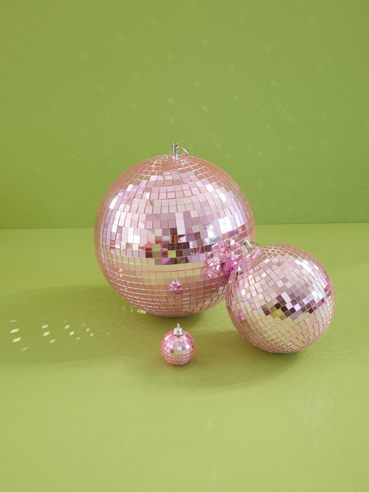 Large Soft Pink Round Disco Ball – Victoria met Albert