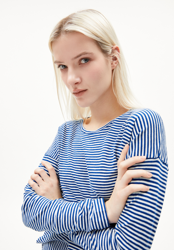 
                  
                    XIANAA LOVELY Oatmilk Lapis Blue Stripes Oversized Long Sleeve
                  
                