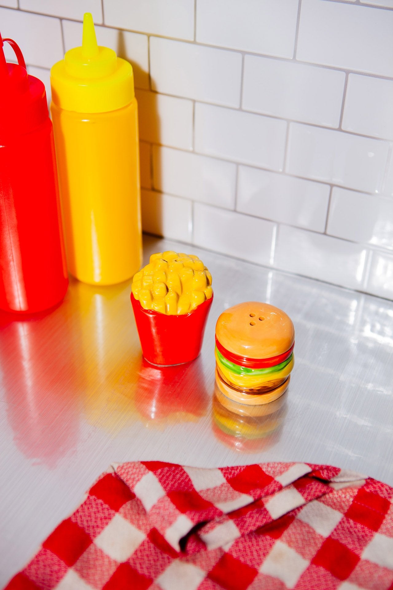 
                  
                    Fries & Burger Salt & Pepper Set
                  
                