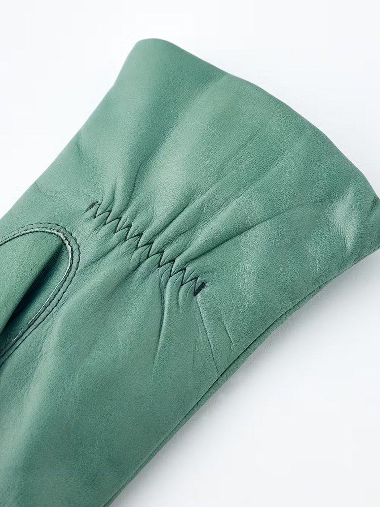 
                  
                    ELISABETH Silver Green Gloves
                  
                