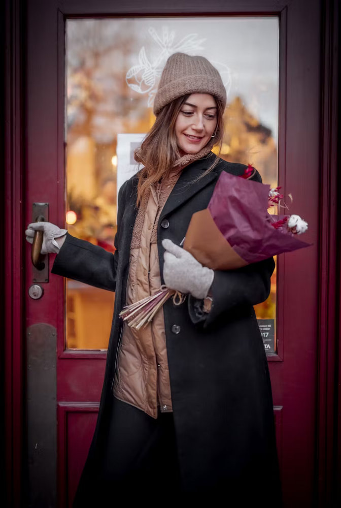 
                  
                    ELLEN Beige Gloves
                  
                