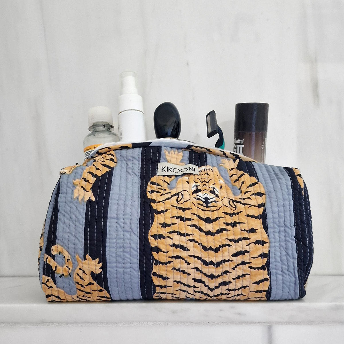 
                  
                    POPPY TIGER Black Cosmetic Bag
                  
                