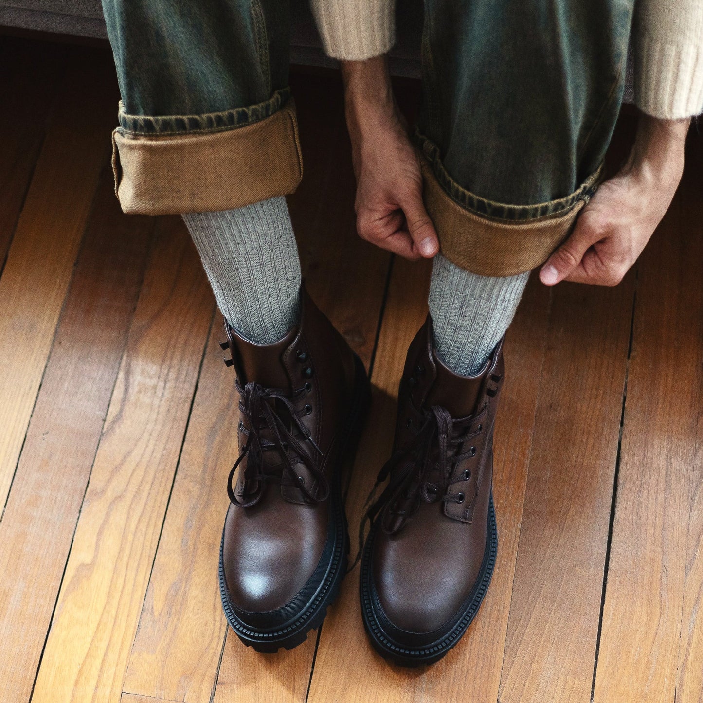 
                  
                    Grey Silk And Wool Dust Star Socks
                  
                