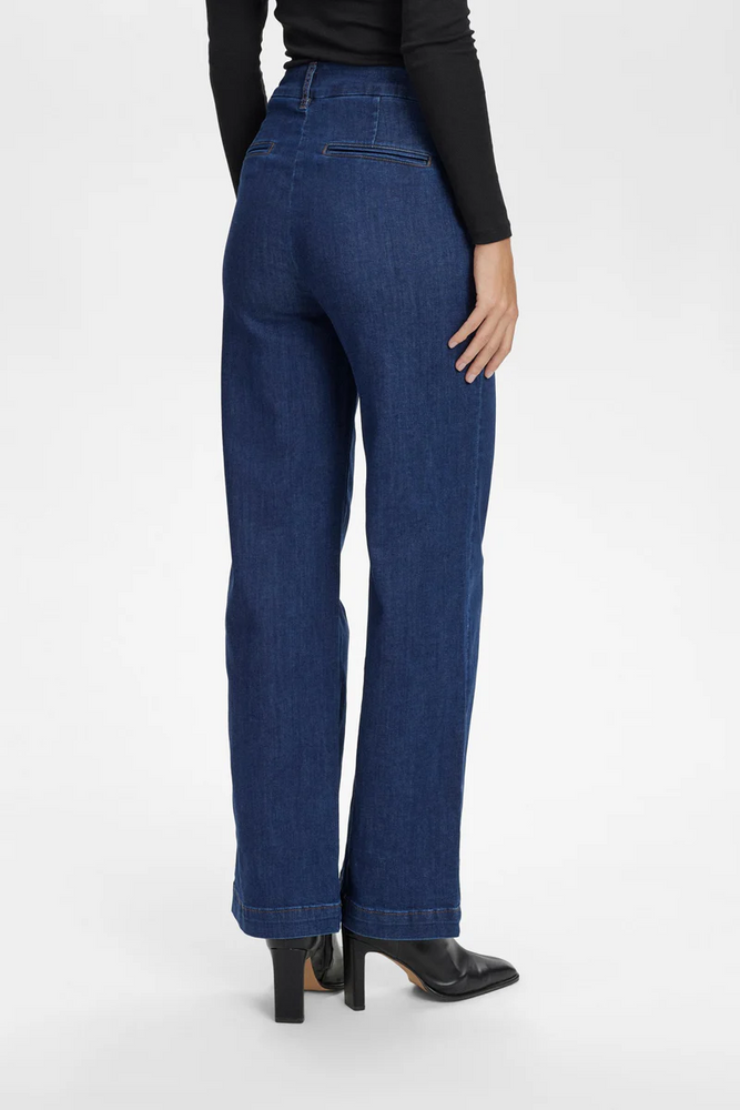 
                  
                    NUAMBER Dark Blue Denim 1 Long Jeans
                  
                